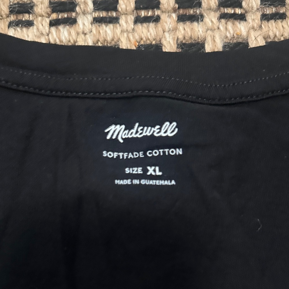 Madewell Black V-Neck Women’s XL Tank Top NWT - Picture 2 of 4